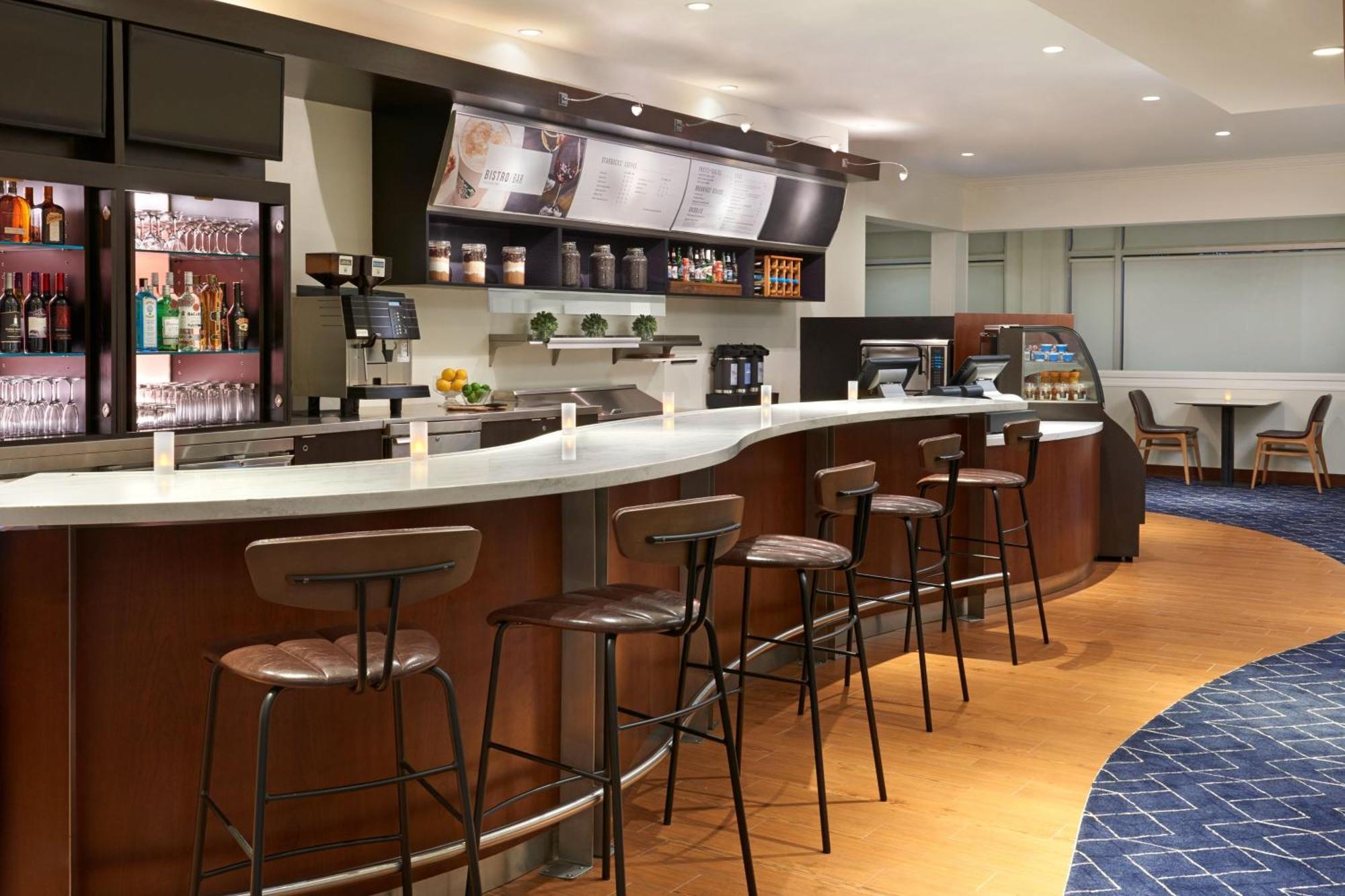Courtyard By Marriott Ottawa Downtown Hotel Exterior foto